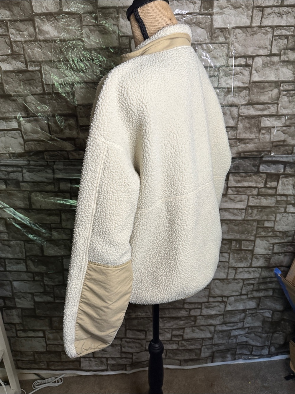 The North Face Women's Cream Sherpa Jacket with Tan Trim - Picture 10 of 14